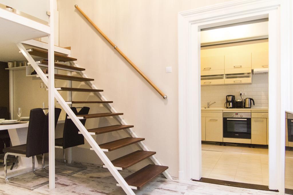 R&R Apartment Dembinszky ブダペスト エクステリア 写真