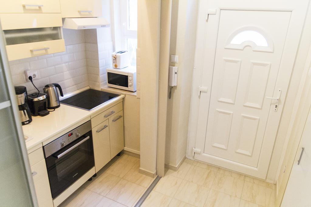 R&R Apartment Dembinszky ブダペスト エクステリア 写真