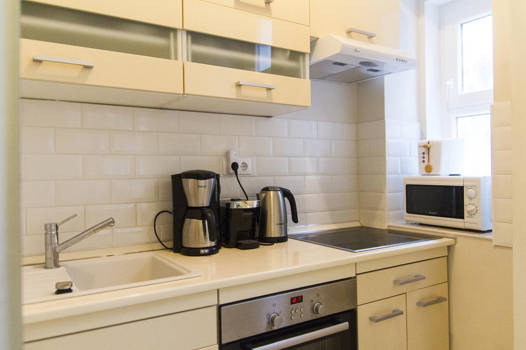 R&R Apartment Dembinszky ブダペスト エクステリア 写真