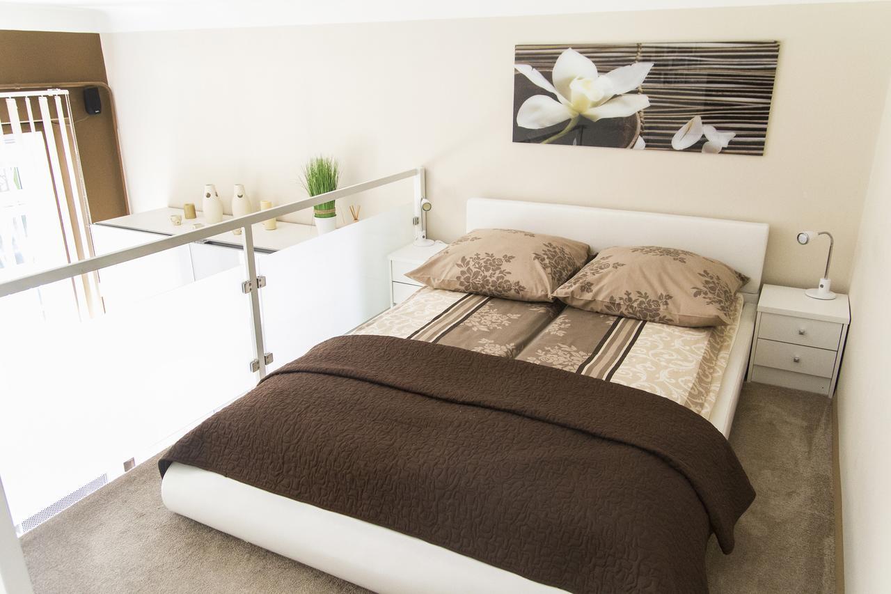 R&R Apartment Dembinszky ブダペスト エクステリア 写真